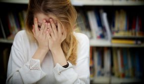 קבלת ערעור משמעתי וביטול עונש הרחקה לצמיתות שהוטל על סטודנטית במרכז ללימודים אקדמיים (מל"א)