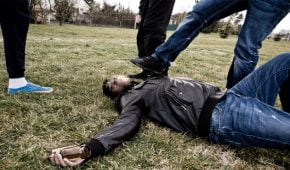 תקיפה בצוותא והעונש בצידה