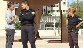 חוק המישוש – מתיר חיפוש ללא חשד סביר