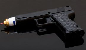 החזקה ושימוש בגז מדמיע או גז פלפל – המותר והאסור