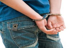בן 14.5 נעצר בחשד לעבירות מין בקטינים בבית שמש