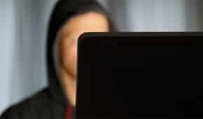 מאסר על תנאי בלבד ללקוח שהורשע בעבירות מין חמורות בקטינים ברשת