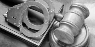 ביטול כתב אישום ללקוח שהואשם בעבירות אלימות והסגת גבול פלילית