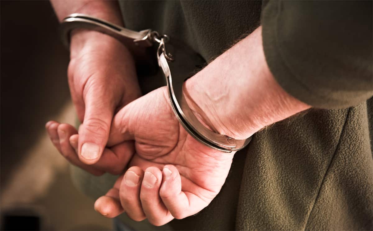 סגירת תיק פלילי למרצה בכיר שנעצר בחשד לביצוע עבירות מין בקטין