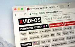 הסרת סרטון סחיטה מינית שפורסם באתר xvideos.com