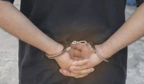 סגירת תיק מחוסר אשמה ללקוח שנעצר בחשד שתקף וביצע מעשים מגונים בילדה בת 12