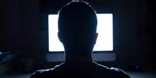 סגירת תיק פלילי לסטודנט למשפטים שהתחזה לאישה באתרי הכרויות והונה גברים