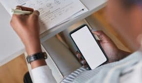 ביטול עונש הרחקה לסטודנטית משערי מדע ומשפט שהורשעה בהונאה בבחינה