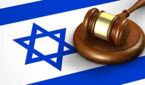 זיכוי סטודנטית מעבירת הונאה בעבודה סמינריונית במכללת אחוה