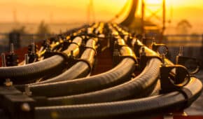 לקוח שהואשם בגניבת קווי תשתיות מחברת החשמל נוקה מאשמה