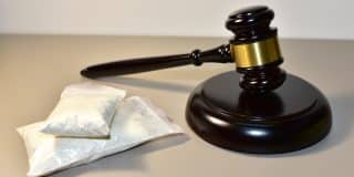 אי הרשעה לעורך דין מוכר שהואשם בהחזקת קוקאין שלא לצריכה עצמית